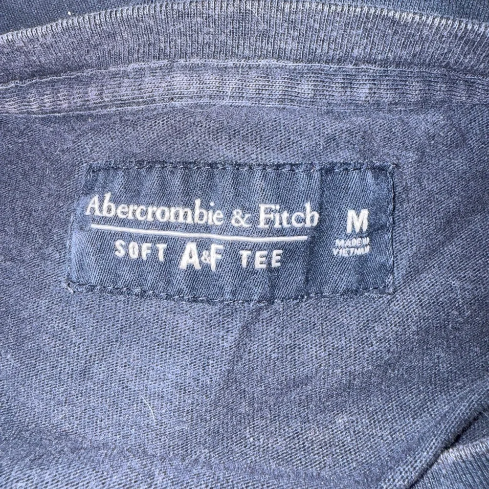 Abercrombie Black Long Sleeve Shirt soft AF size M - Picture 4 of 5
